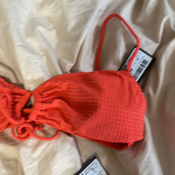 Rio de sol dots top and bottom in MILA size L NWT - Picture 6 of 7